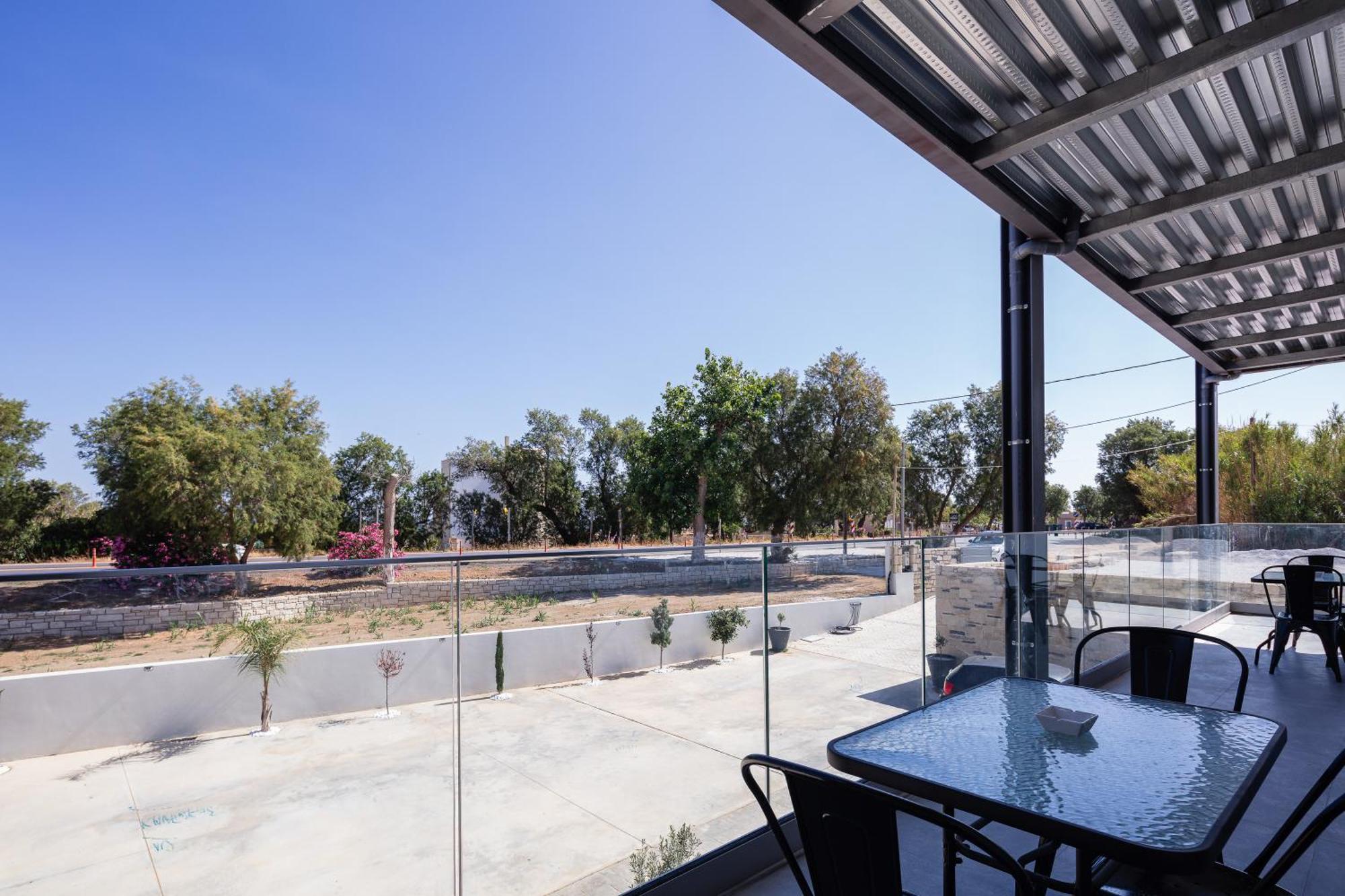 Hotel Iosifina, 80 Metres From Episkopi Beach! Dhramia Phòng bức ảnh